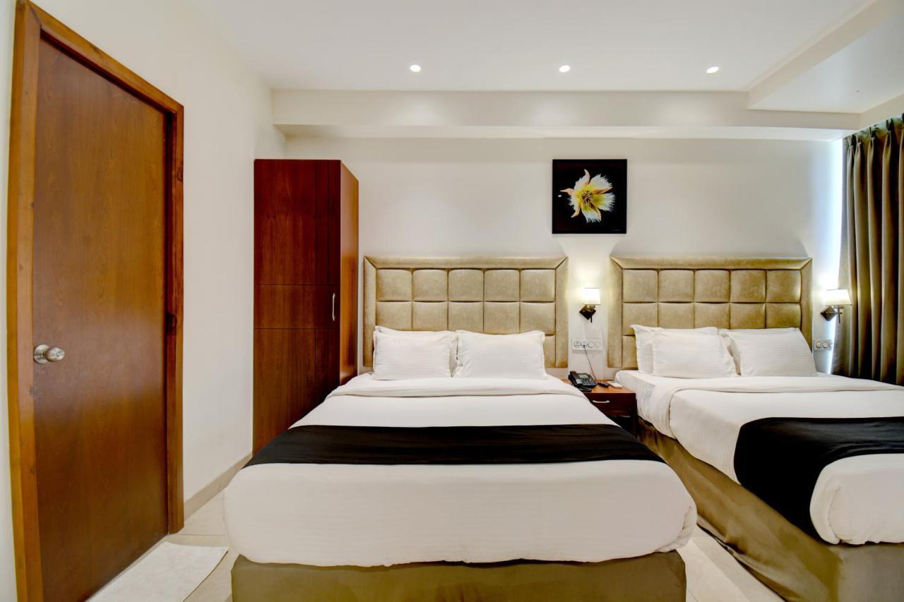 L P Regency, Hotel 3*