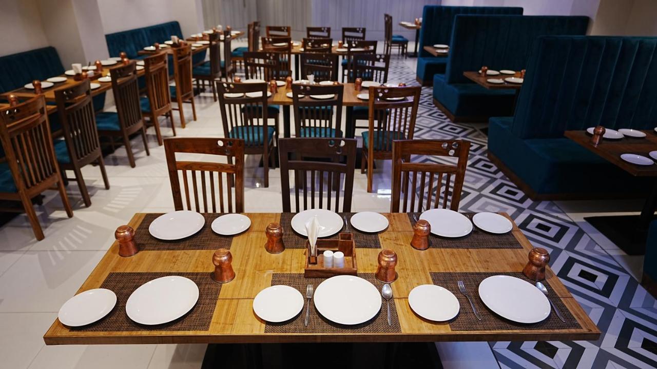 Hotel L P Regency, Pune