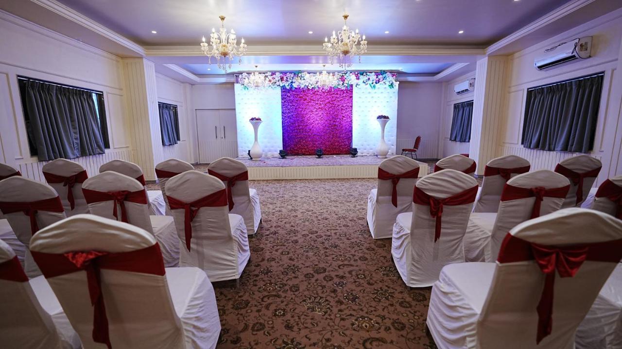 L P Regency, Pune