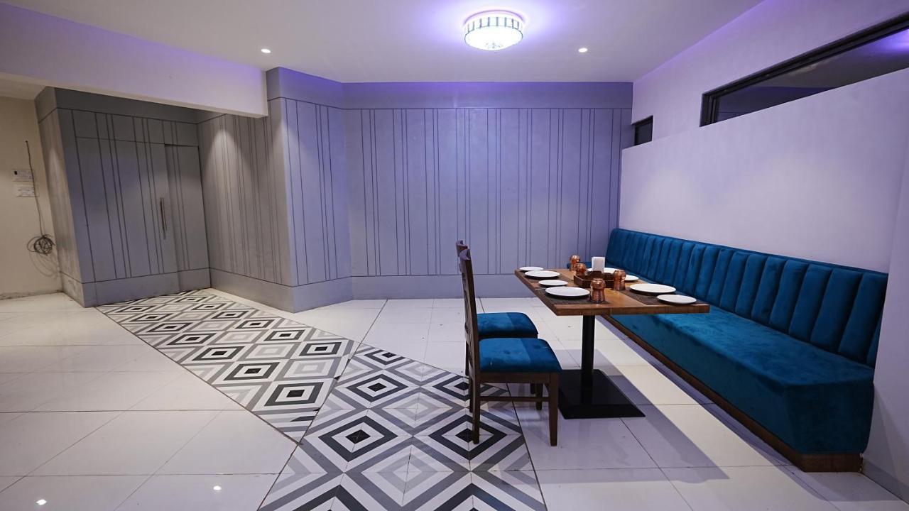 L P Regency, Hotel